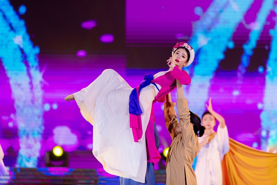 Nghệ sĩ Hoàng Yến và hành trình với múa