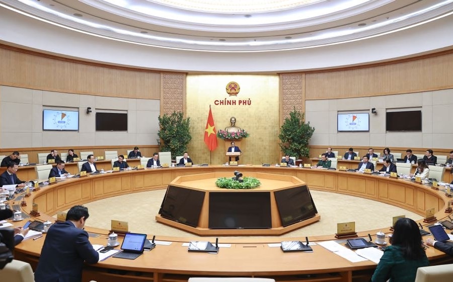 Khẩn trương triển khai chế độ tiền lương , sắp xếp đơn vị hành chính cấp xã, cấp huyện