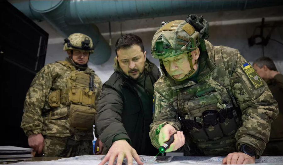 Thay tướng, Tổng thống Zelensky đang muốn thực hiện tấn công trở lại 