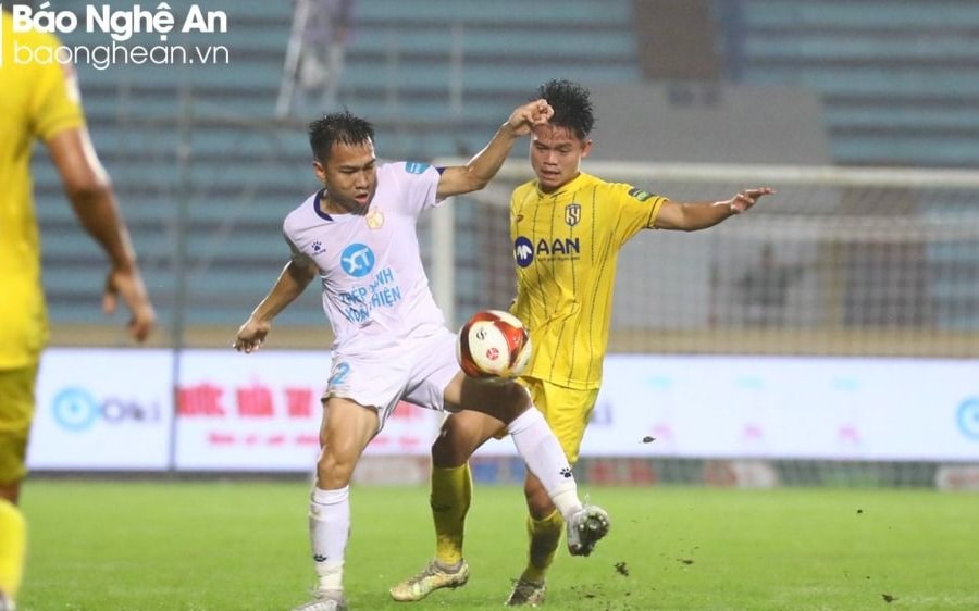 Những cuộc đối đầu quyết định kết quả cặp đấu Sông Lam Nghệ An gặp Thép Xanh Nam Định