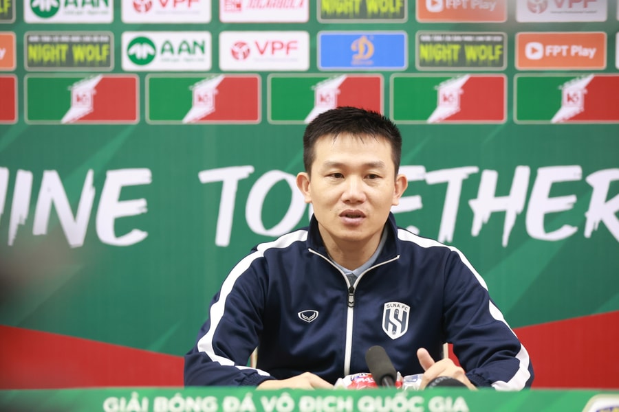 Huấn luyện viên Phan Như Thuật: 'Sông Lam Nghệ An cần thêm thời gian để tiến bộ'