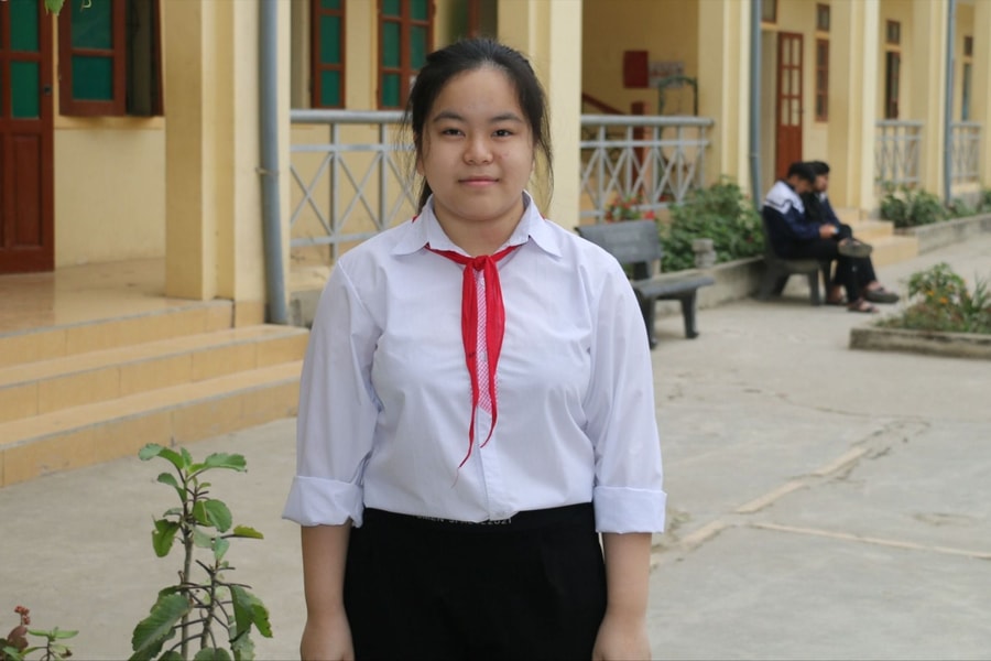 Nữ sinh lớp 9 đưa danh hiệu Thủ khoa môn Tiếng Anh về với huyện rẻo cao Kỳ Sơn 