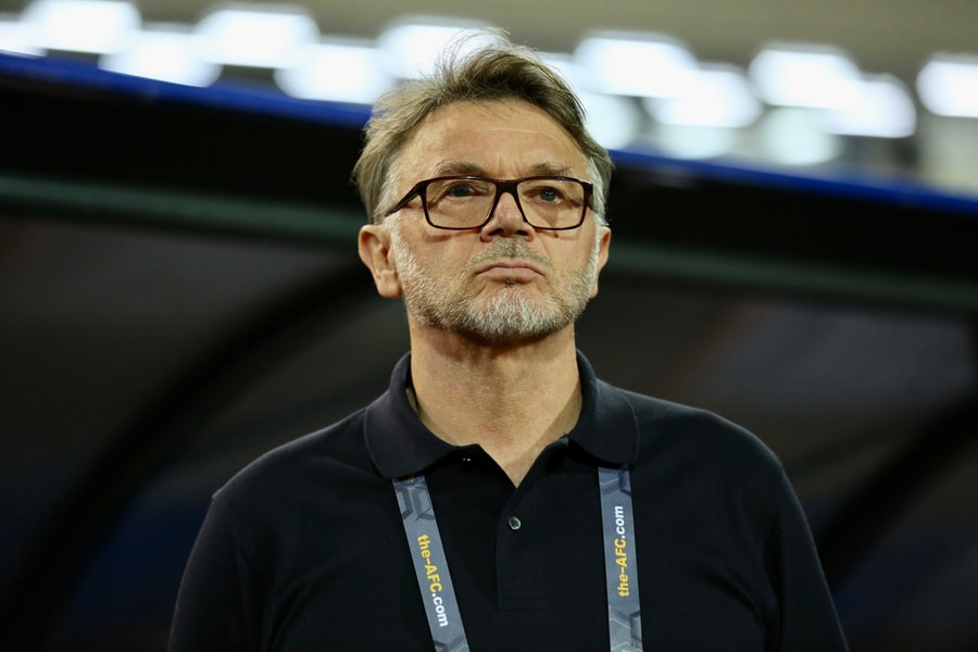 VFF chấm dứt hợp đồng với huấn luyện viên Philippe Troussier