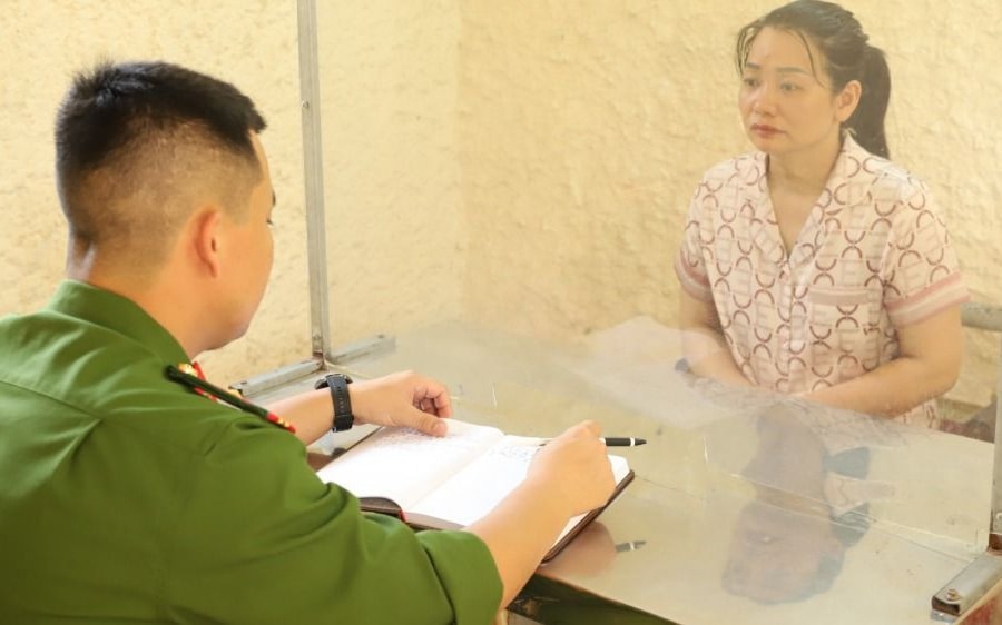 Bắt 'bà trùm' vụ lừa 7.000 người mua điện thoại, chiếm đoạt hơn 90 tỷ