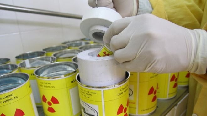 Khung hình phạt đối với tội vi phạm quy định về quản lý chất phóng xạ, vật liệu hạt nhân