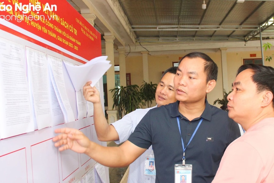 Chính quyền địa phương cấp xã phải công khai những nội dung nào?