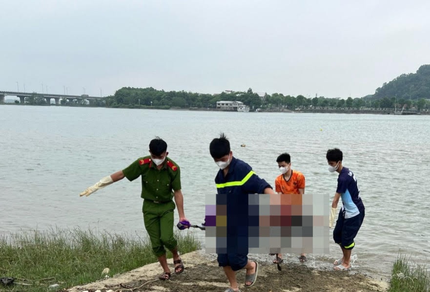 Tìm thấy thi thể người đàn ông tự vẫn cách cầu Bến Thuỷ 2 khoảng 100m