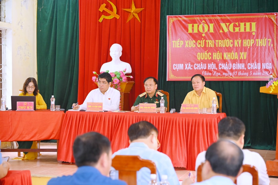 Cử tri Quỳ Châu kiến nghị sớm hoàn thành khu tái định cư cho các hộ dân bị ảnh hưởng bởi Dự án Hồ chứa nước Bản Mồng