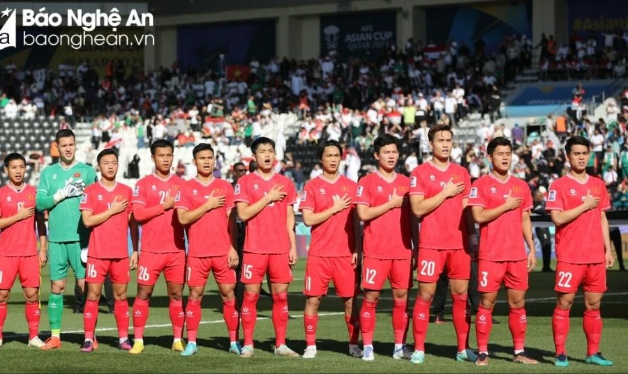 Đội tuyển Philippines nhập tịch 8 cầu thủ châu Âu và Mỹ chờ đấu Việt Nam; Huấn luyện viên Troussier có bến đỗ bất ngờ?