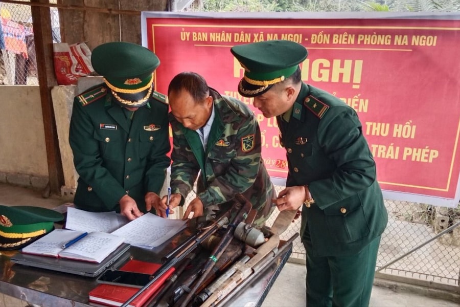 Nghệ An gắn trách nhiệm các ngành, địa phương trong quản lý, vận động nhân dân giao nộp vũ khí, vật liệu nổ
