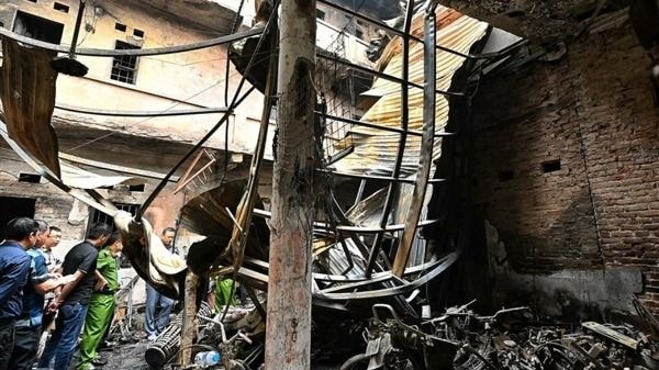 Khởi tố vụ án cháy nhà khiến 14 người tử vong