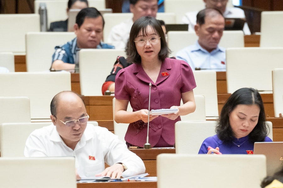 Đại biểu Thái Thị An Chung kiến nghị thiết kế thêm chính sách người lao động khi khó khăn vẫn có thể tham gia bảo hiểm xã hội