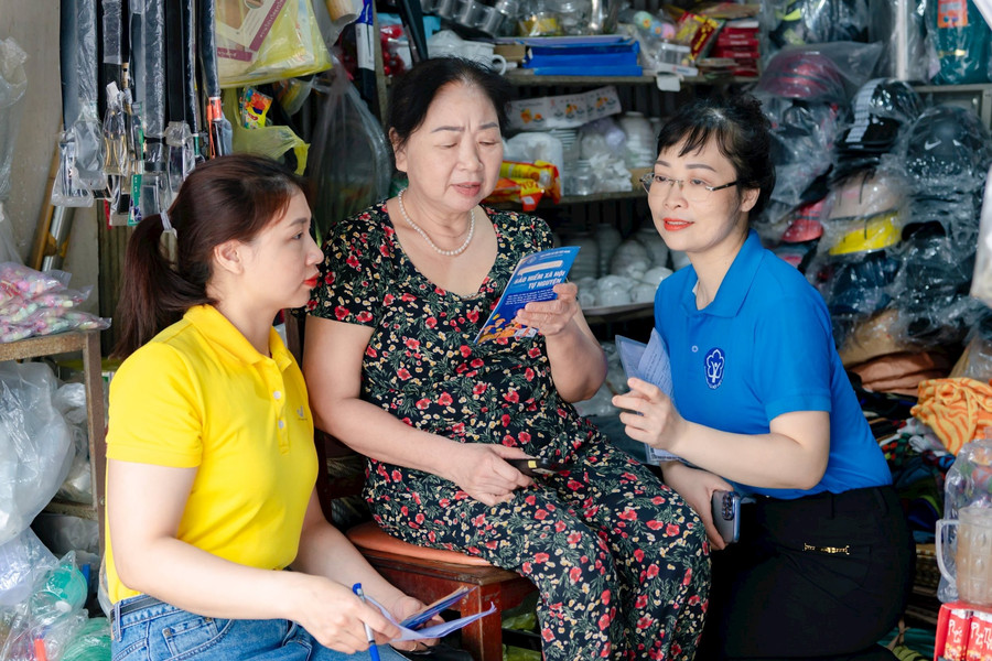 Bảo hiểm xã hội tỉnh Nghệ An đồng hành cùng doanh nghiệp và người lao động