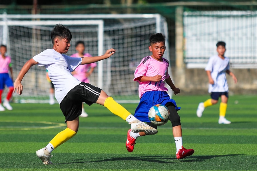 Để thua Thiếu niên Quỳ Hợp, Thiếu niên Con Cuông chính thức dừng bước tại vòng bảng