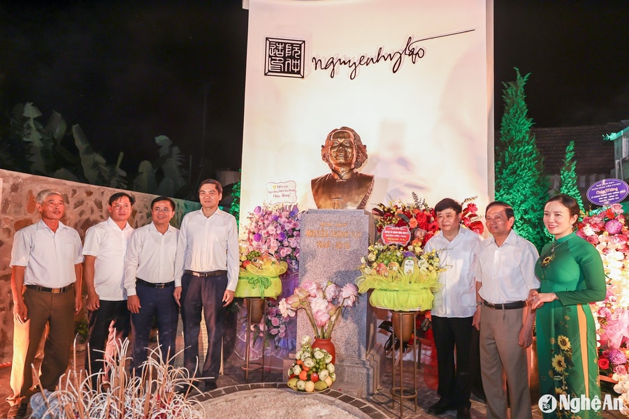 Khánh thành Khu tưởng niệm nhà thơ, nhạc sĩ Nguyễn Trọng Tạo ở quê hương Nghệ An