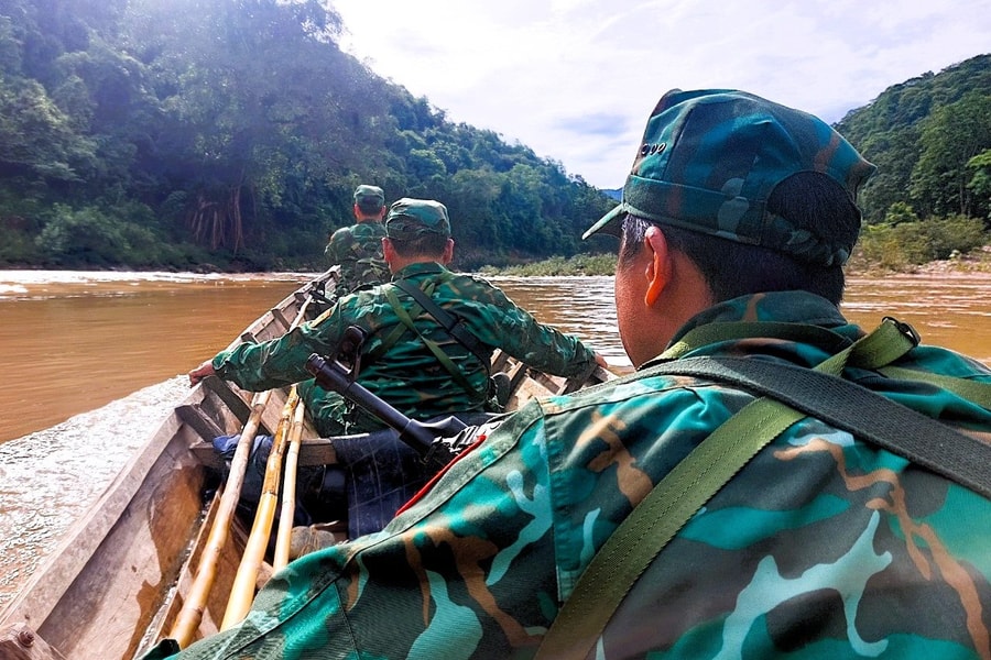 Đồn Biên phòng Keng Đu tuần tra bảo vệ biên giới Việt Nam - Lào