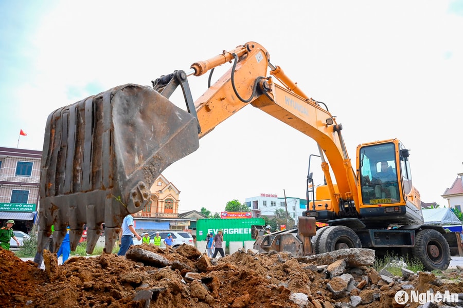Hoàn thành bảo vệ thi công Dự án Cải tạo, nâng cấp Quốc lộ 7 đoạn qua xã Lưu Sơn, huyện Đô Lương