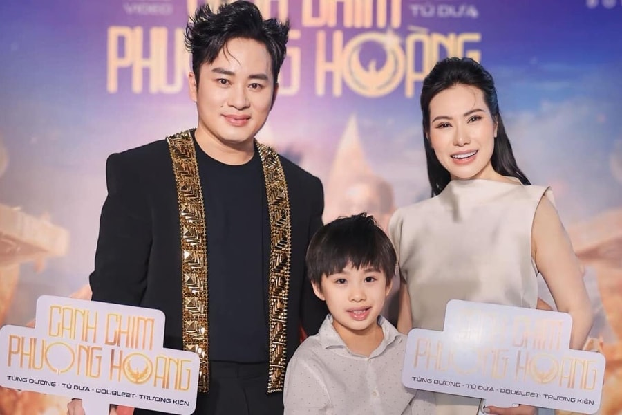 Vợ bí ẩn của ca sĩ Tùng Dương hiếm hoi lộ diện