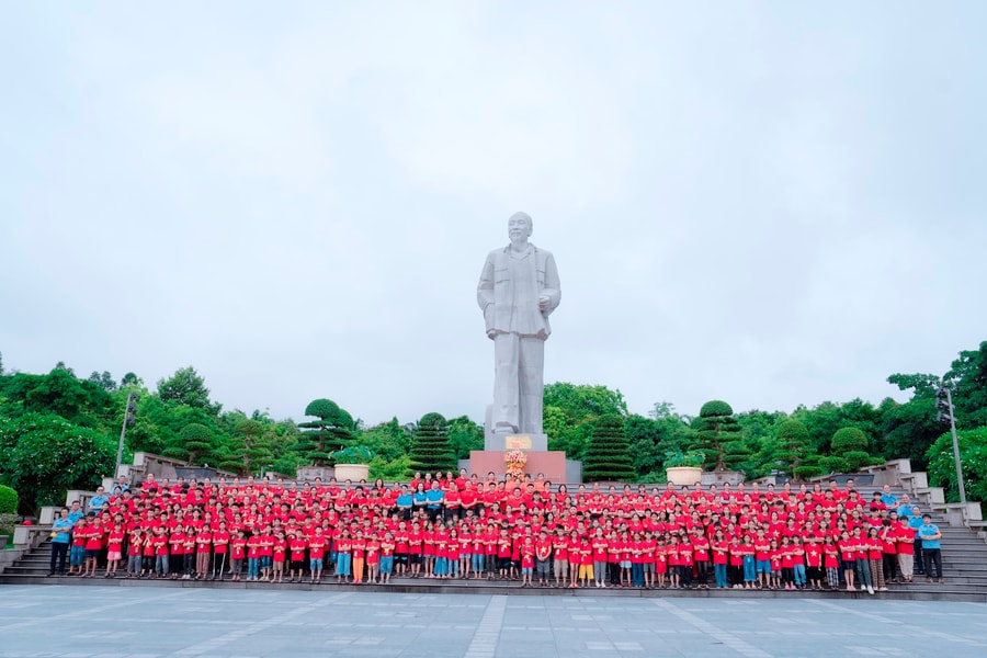 Bế mạc trại hè 'Kết nối yêu thương' dành cho trẻ mồ côi là con đoàn viên, người lao động