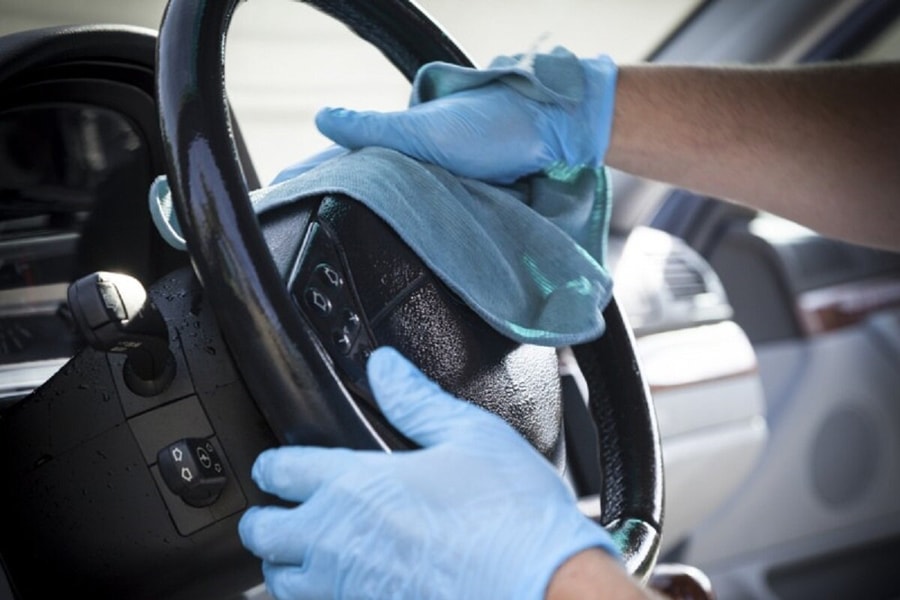 Lý do nên vệ sinh nội thất ô tô định kỳ
