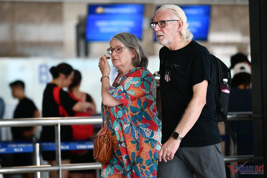 Gần 9 triệu lượt khách quốc tế đến Việt Nam