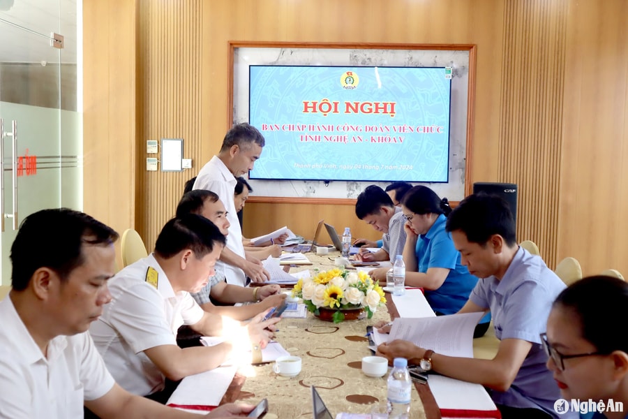 Ban Chấp hành Công đoàn Viên chức Nghệ An nhiệm kỳ 2023-2028 tổ chức hội nghị lần thứ 4