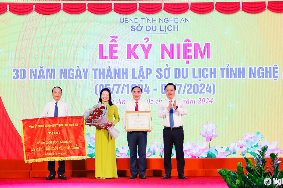 Sở Du lịch Nghệ An long trọng kỷ niệm 30 năm thành lập