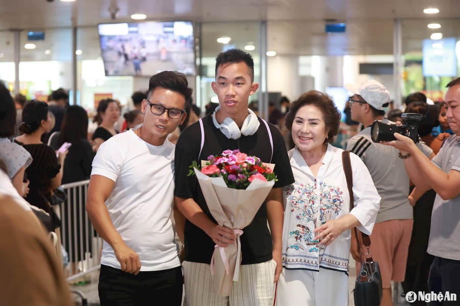 Cầu thủ Việt kiều gốc Nghệ An về nước thi đấu cho U19 Việt Nam