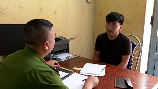 Khởi tố thầy giáo dạy lái xe về tội 'Gây rối trật tự công cộng'