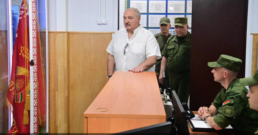 Ukraine đã rút quân khỏi biên giới với Belarus