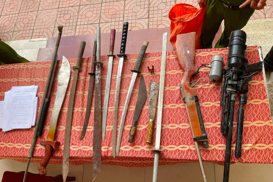 Nghệ An thu hồi 380 khẩu súng trong 1 ngày