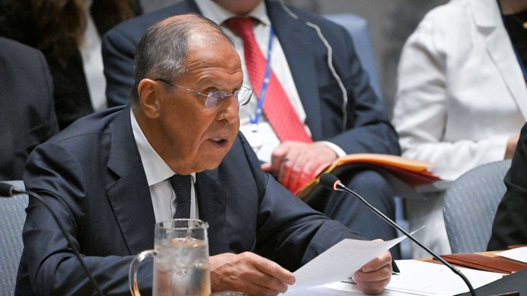 Ngoại trưởng Nga Sergei Lavrov: Cần loại bỏ 'nguyên nhân gốc rễ' của xung đột Ukraine