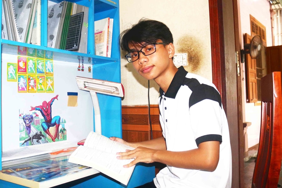 Bí quyết tự học của nam sinh quê Bác