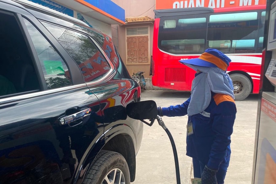 Chiết khấu xăng, dầu tăng cao, doanh nghiệp bán lẻ ở Nghệ An phấn khởi