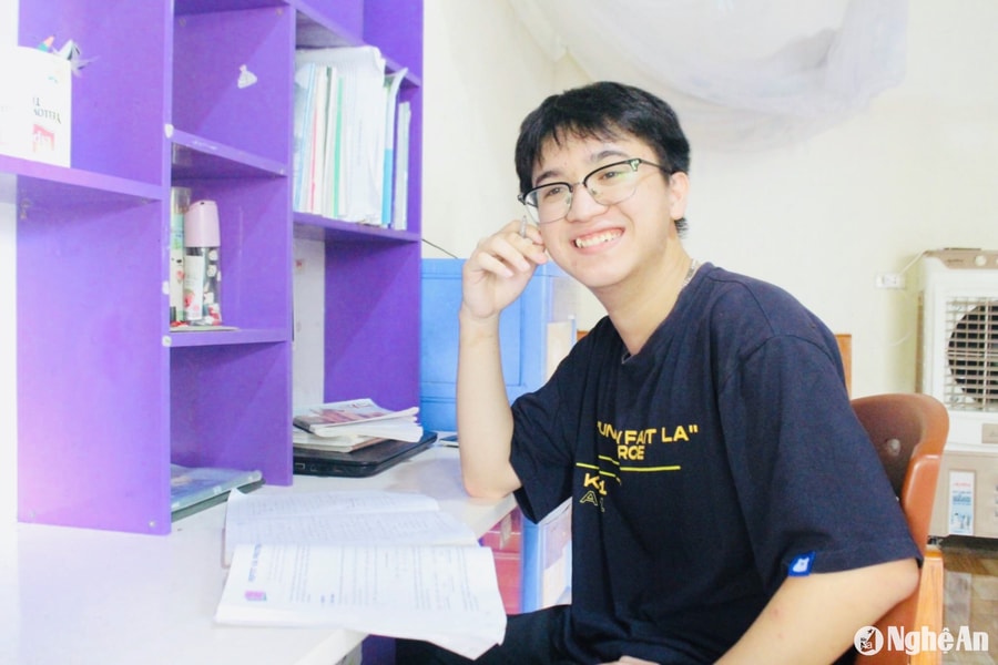 Nam sinh chia sẻ bí quyết đạt điểm khối A cao nhất tỉnh Nghệ An