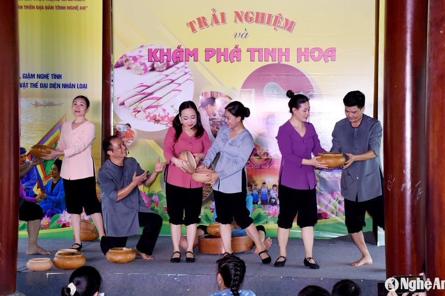 Trải nghiệm và đánh giá mô hình thí điểm phát triển kinh tế di sản ở Nghệ An