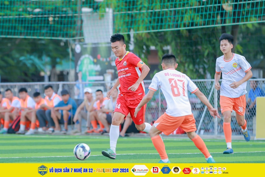 Cựu cầu thủ Sông Lam Nghệ An đối mặt với nguy cơ thất nghiệp