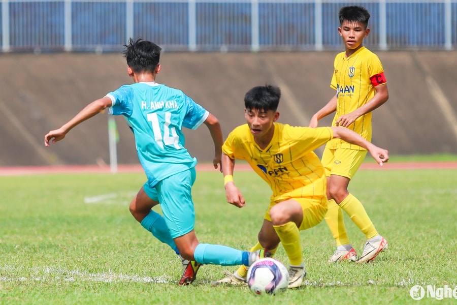 3 cầu thủ Sông Lam Nghệ An được triệu tập lên đội tuyển U17 Việt Nam