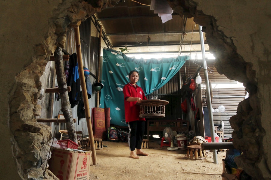 Nữ sinh người Thái Nghệ An vượt khó đỗ vào Học viện Khoa học Quân sự