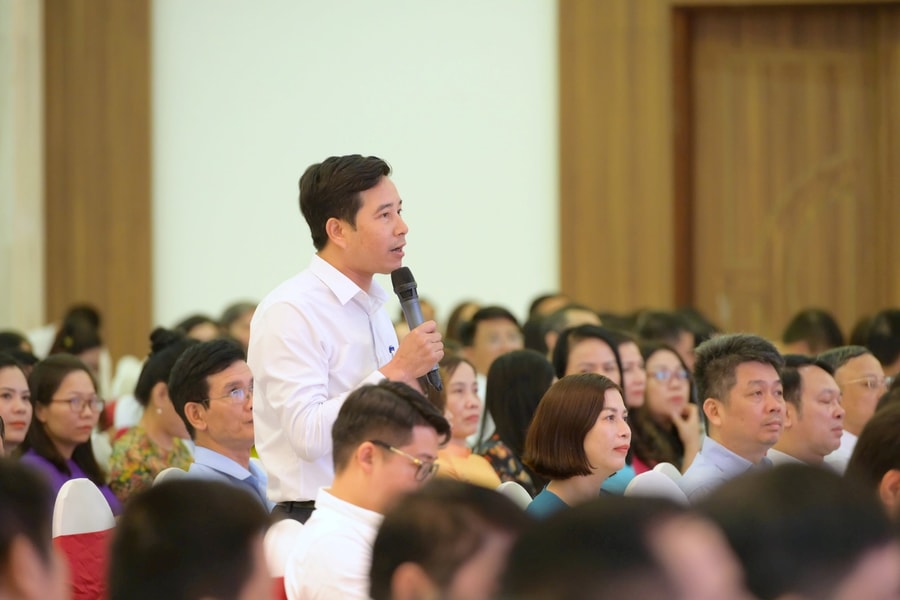 Quy định mới của Chính phủ về số lượng cấp phó của các cơ quan, đơn vị có hiệu lực từ 1/9/2024