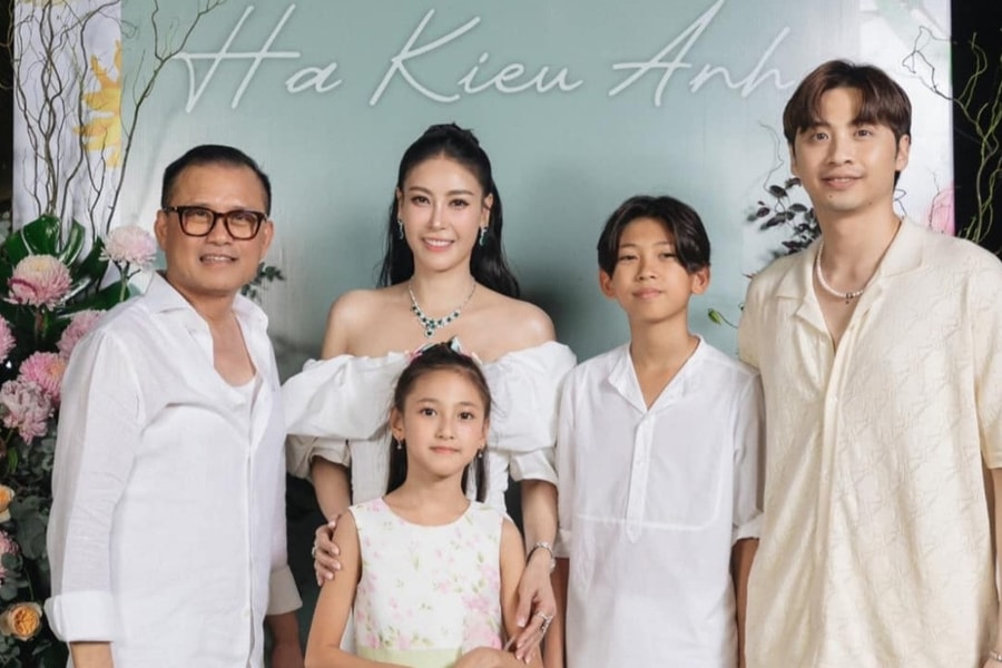 Hạnh phúc viên mãn của Hoa hậu Hà Kiều Anh ở tuổi 48