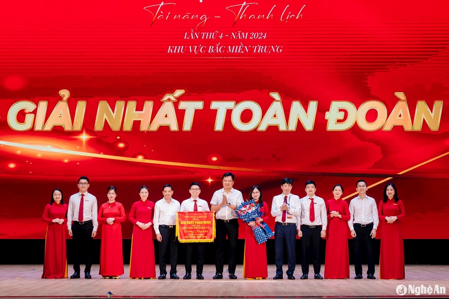 Bế mạc Hội thi cán bộ Agribank tài năng, thanh lịch lần thứ IV năm 2024, khu vực Bắc miền Trung