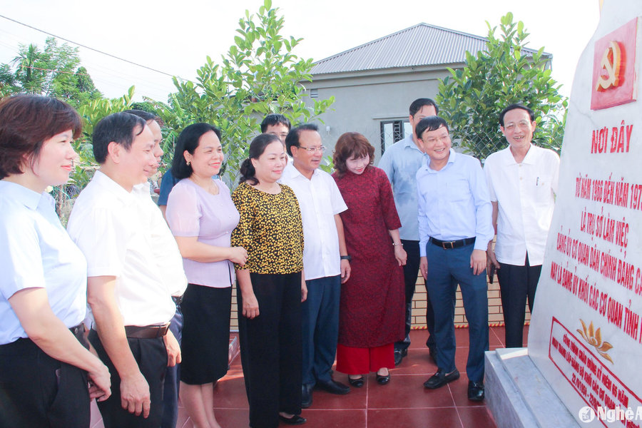 Đảng uỷ Khối các cơ quan tỉnh khánh thành công trình tôn tạo Bia dẫn tích tại huyện Đô Lương