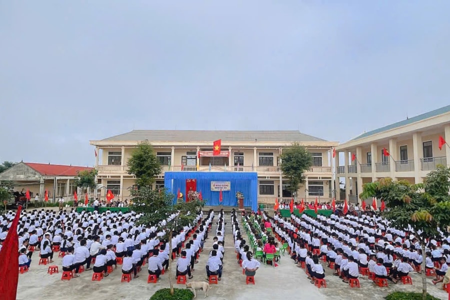 Tín hiệu vui từ những ngôi trường miền rẻo cao Nghệ An