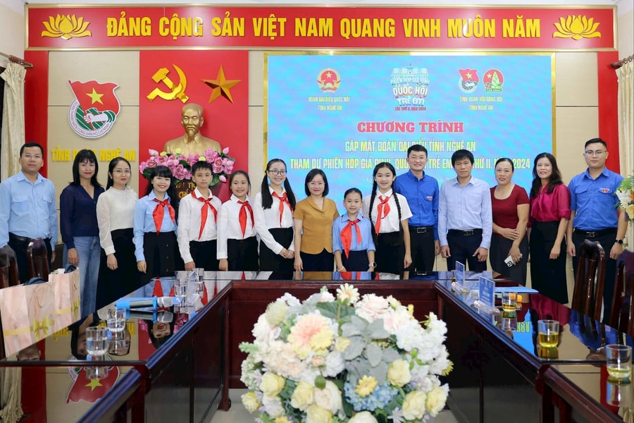 Gặp mặt đoàn đại biểu tỉnh Nghệ An tham dự Phiên họp giả định Quốc hội trẻ em năm 2024