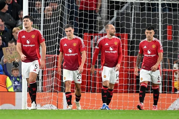 Man United và câu chuyện 'bình mới rượu cũ'
