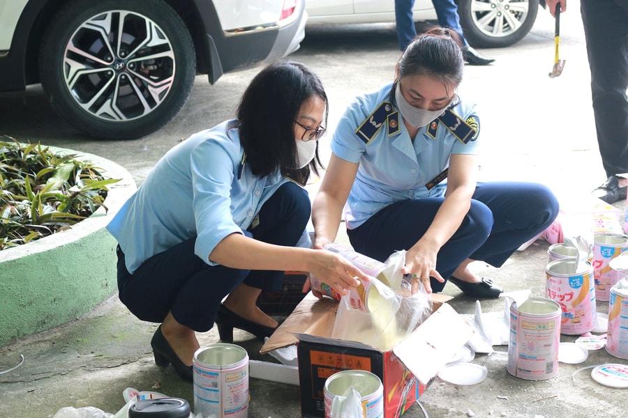 Nghệ An tiêu huỷ trên 29 nghìn mặt hàng nhập lậu, hàng không rõ nguồn gốc