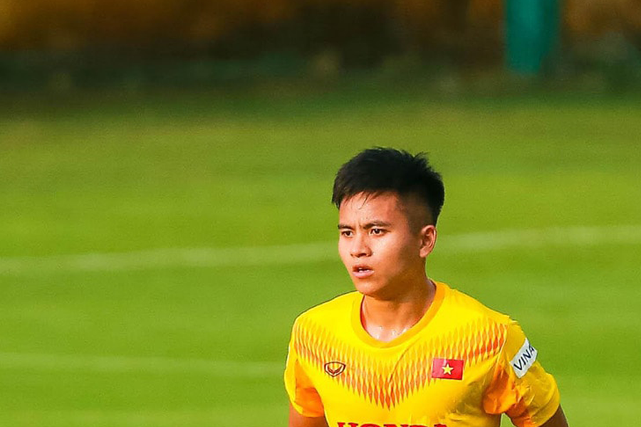 Cựu cầu thủ SLNA Thái Bá Sang tái xuất ở Quảng Ninh