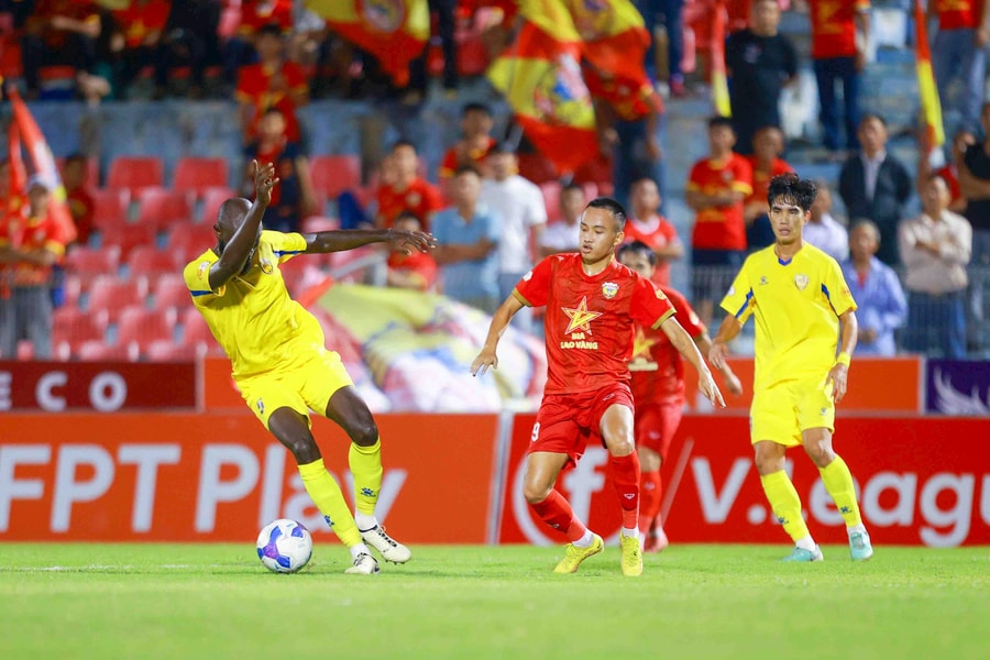 Điểm lại những cầu thủ chia tay Sông Lam Nghệ An mùa hè vừa qua