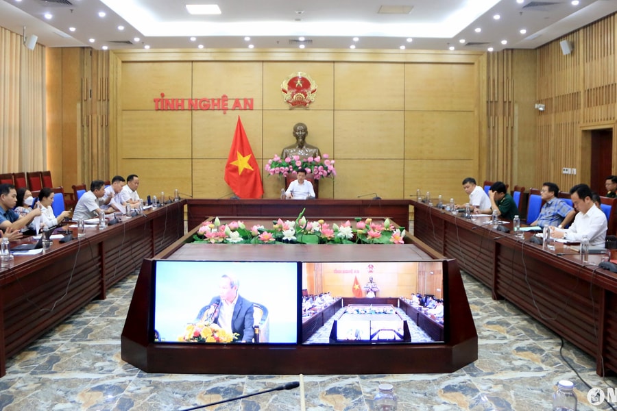 Giải quyết các vấn đề pháp lý, tạo dựng môi trường đầu tư kinh doanh thuận lợi